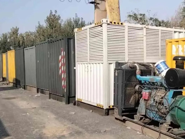 大祥200KW柴油发电机机组每小时油耗是多少？